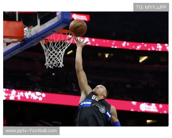 凯尔特人场均三分出手48.1次领跑全联盟 投射已成为进攻基础 凯尔特人场均三分出手48.1次领跑全联盟 投射已成为进攻基础